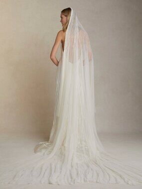 Danielle Frankel Pleated Handkerchief Veil - Cathedral Length